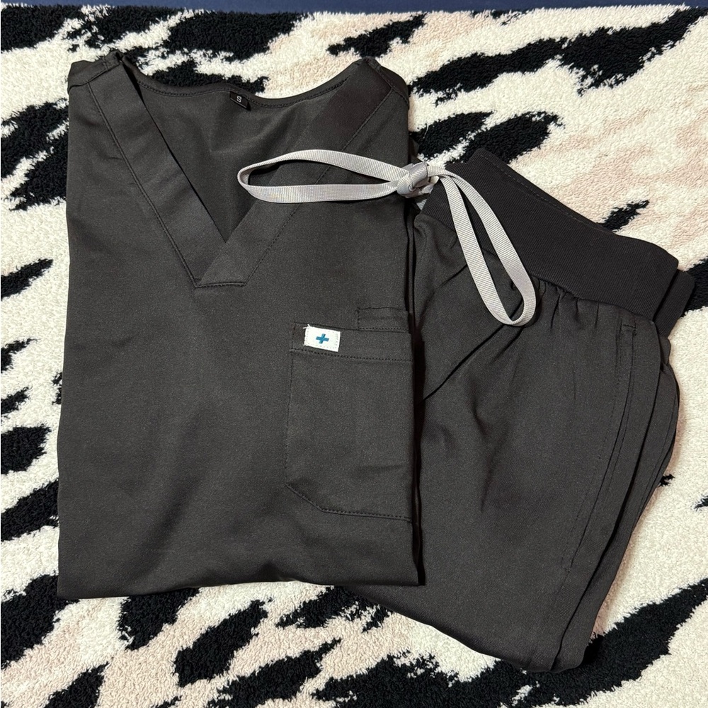 NEW Black Scrub Set